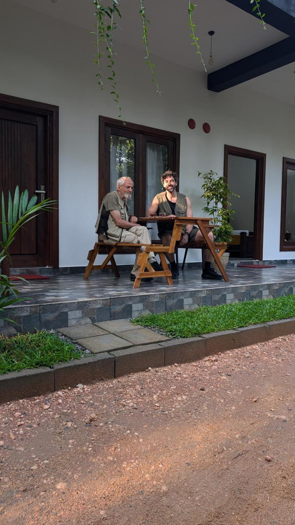Hotel Awaken Dambulla Exterior photo